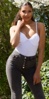 Blugi la moda cu talie inalta evazati