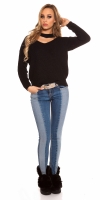 Pulovere la moda cu decolteu in v tricot