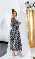 Rochie lunga sexy cu imprimeu si curea care se leaga